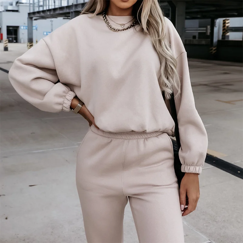 Women Solid Cotton Two Pieces Sets 2021 Casual Fleece Tracksuits Long-sleeved Pullover Loose Sweatshirt And Straight Pants Suits
Women Solid Cotton Two Pieces Sets 2021 Casual Fleece Tracksuits Long-sleeved Pullover Loose Sweatshirt And Straight Pants Suits