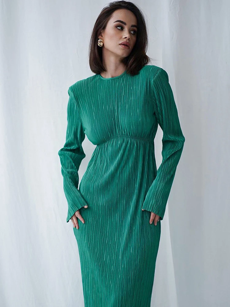 2022 Spring European Style Women Long Dresses Elegant O-Neck Long Sleeve Pleated Dress Sexy Backless Slim Women Party Dress
2022 Spring European Style Women Long Dresses Elegant O-Neck Long Sleeve Pleated Dress Sexy Backless Slim Women Party Dress