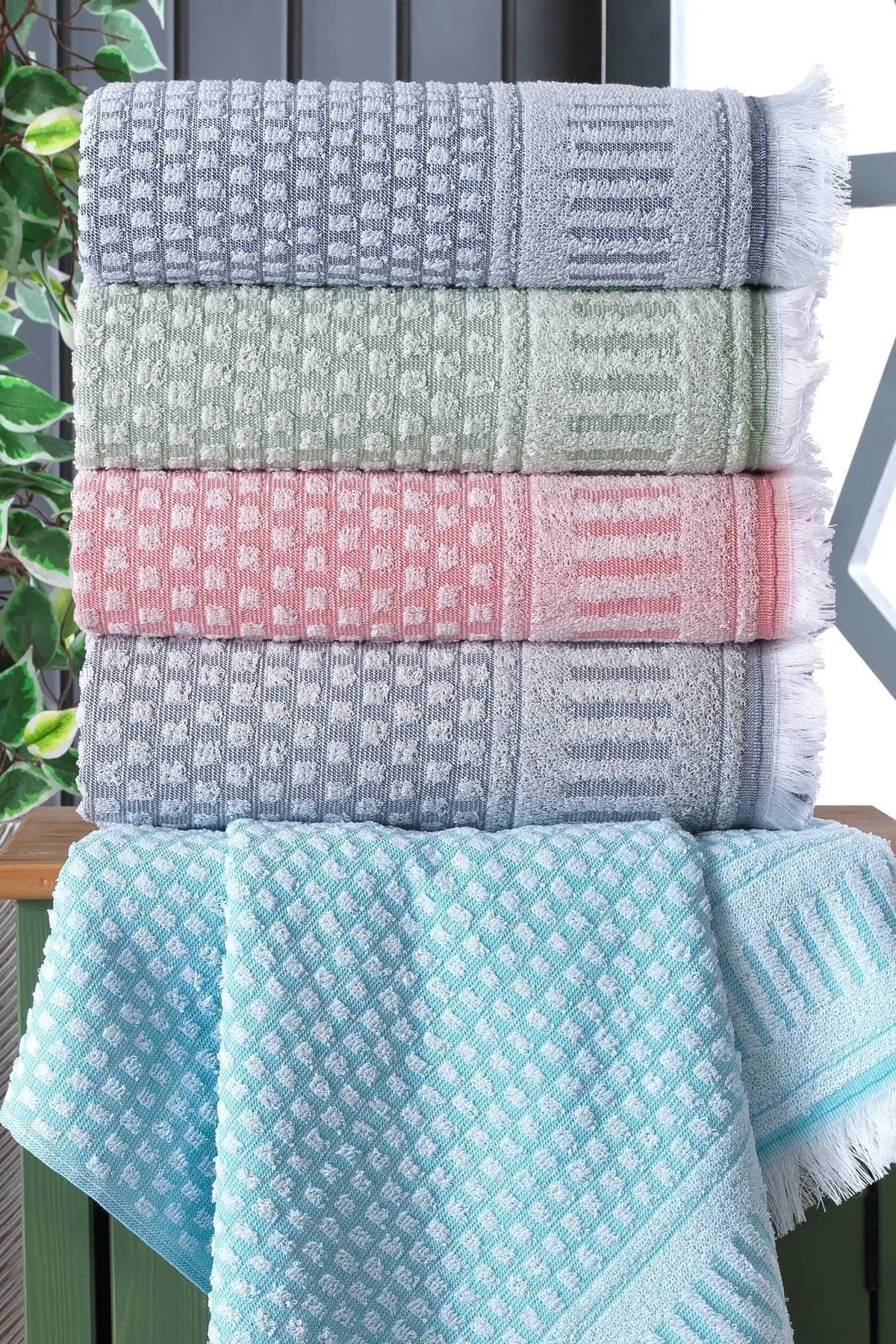 Ephesus Jacquard Fringed 4'l 50x90 Cm Hand And Face Towel Set 153-89-0103
Ephesus Jacquard Fringed 4'l 50x90 Cm Hand And Face Towel Set 153-89-0103