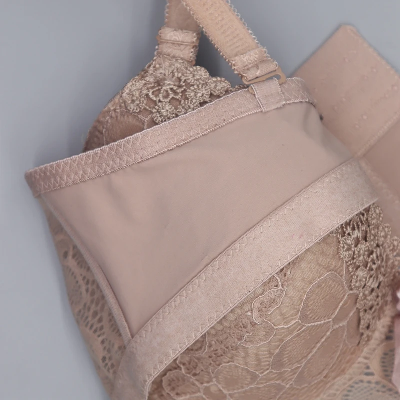 Xiushiren Women Underwired Bras Lace Sexy Bra Woman Unlined Adjustable Brassiere Femme Comfort Plus Size Embroidered Underwear
Xiushiren Women Underwired Bras Lace Sexy Bra Woman Unlined Adjustable Brassiere Femme Comfort Plus Size Embroidered Underwear