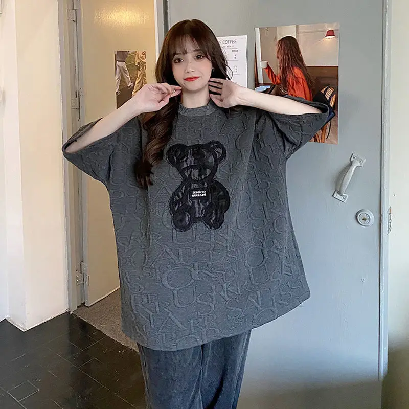 Large Size Fat Mm Short Sleeve T-shirt Female Summer New 200kg Medium Length Loose Student Half Sleeve T-shirt
Large Size Fat Mm Short Sleeve T-shirt Female Summer New 200kg Medium Length Loose Student Half Sleeve T-shirt