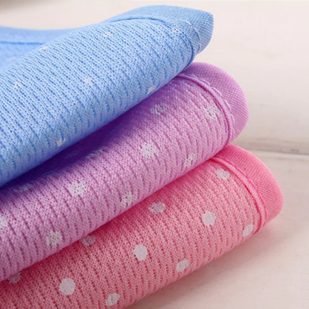 Head Wear Scarf UV Protection Fack Cover Bandana Men Women Multi Used Tube Headband Women's Scarf Washable Reusable Mouth Masks
Head Wear Scarf UV Protection Fack Cover Bandana Men Women Multi Used Tube Headband Women's Scarf Washable Reusable Mouth Masks