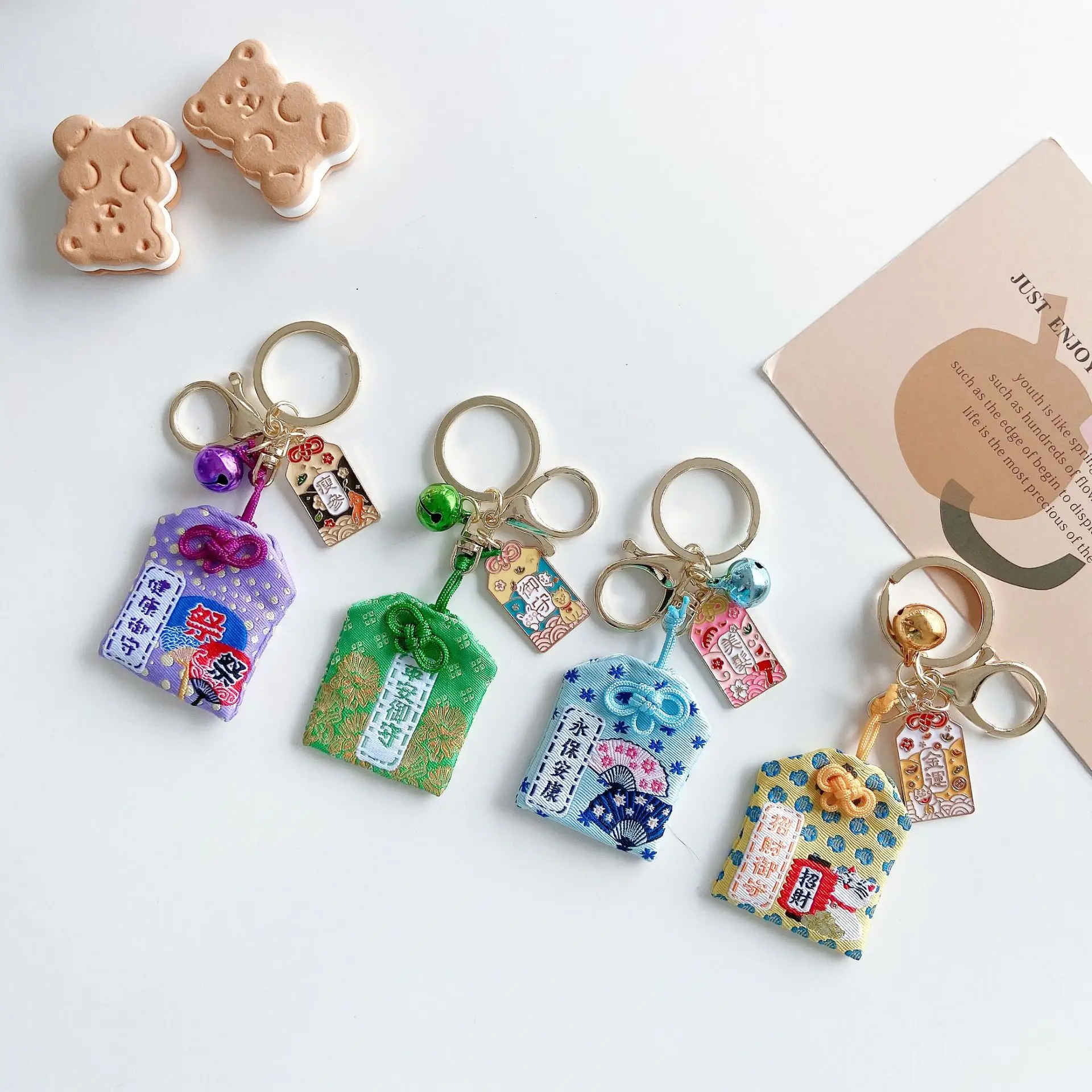 New Style Creative Lucky Health Safe Wealth Keychain Alloy Pendant Clothes Backpack Keyring Key Chains Charms Couple Gifts
New Style Creative Lucky Health Safe Wealth Keychain Alloy Pendant Clothes Backpack Keyring Key Chains Charms Couple Gifts