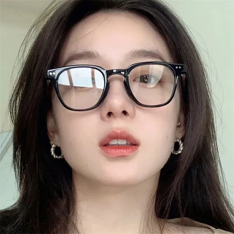 New Anti Blue Light Goggles Men Eyeglasses Female Sunglasses Women PC Frame Sun Glasses Lady Oculos UV400
New Anti Blue Light Goggles Men Eyeglasses Female Sunglasses Women PC Frame Sun Glasses Lady Oculos UV400