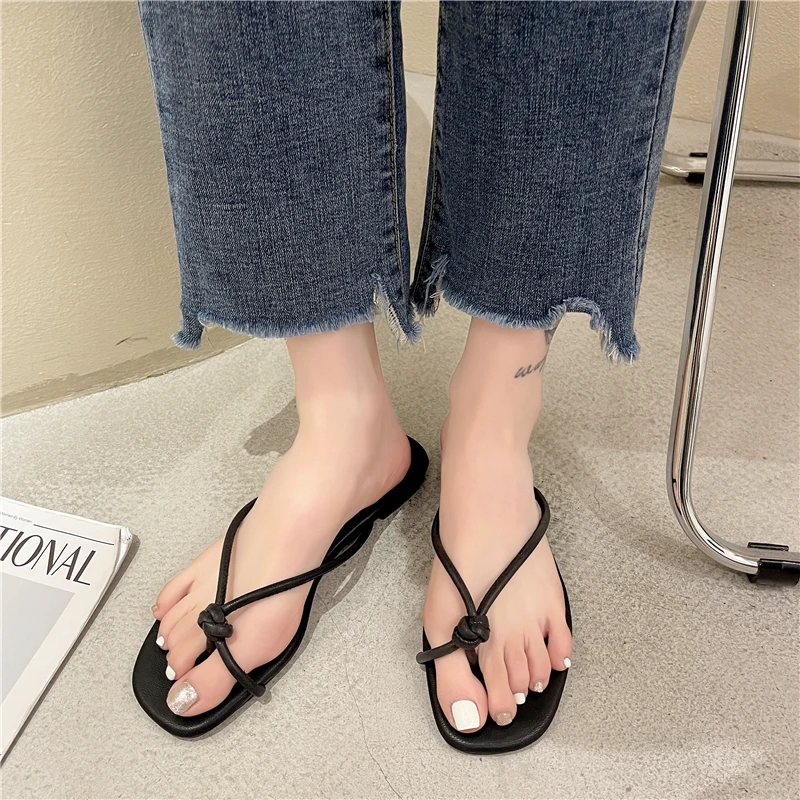 Pure Color Women's Slippers 2021 Casual Simple Set Toe All-match Elegant Flat-bottomed Small Fresh Women's Slippers
Pure Color Women's Slippers 2021 Casual Simple Set Toe All-match Elegant Flat-bottomed Small Fresh Women's Slippers