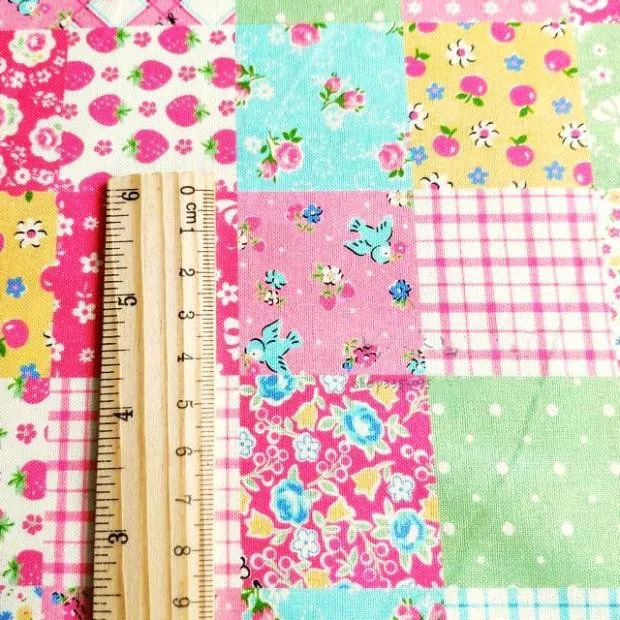 105cm Width Digital Plain Cotton Cloth Japanese Garden Small Floral Strawberry Quilt Pink Retro Baby Clothes
105cm Width Digital Plain Cotton Cloth Japanese Garden Small Floral Strawberry Quilt Pink Retro Baby Clothes