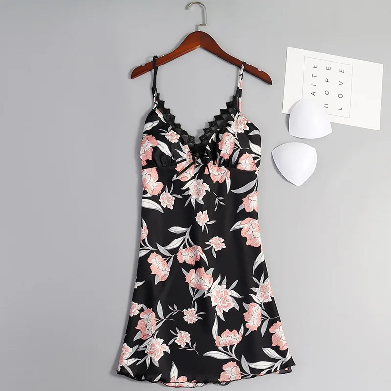 Printed Imitation Silk Pajamas Women's Summer Sexy Nightdress Lace Suspenders Chest Pad Pajamas Home Wear
Printed Imitation Silk Pajamas Women's Summer Sexy Nightdress Lace Suspenders Chest Pad Pajamas Home Wear