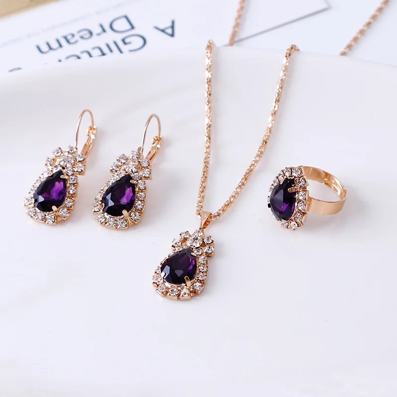 Fashion Waterdrop Shiny Rhinestones Necklace Ring Earrings Women Jewelry Set Elegant Luxury Design New Wedding Jewelry Sets
Fashion Waterdrop Shiny Rhinestones Necklace Ring Earrings Women Jewelry Set Elegant Luxury Design New Wedding Jewelry Sets