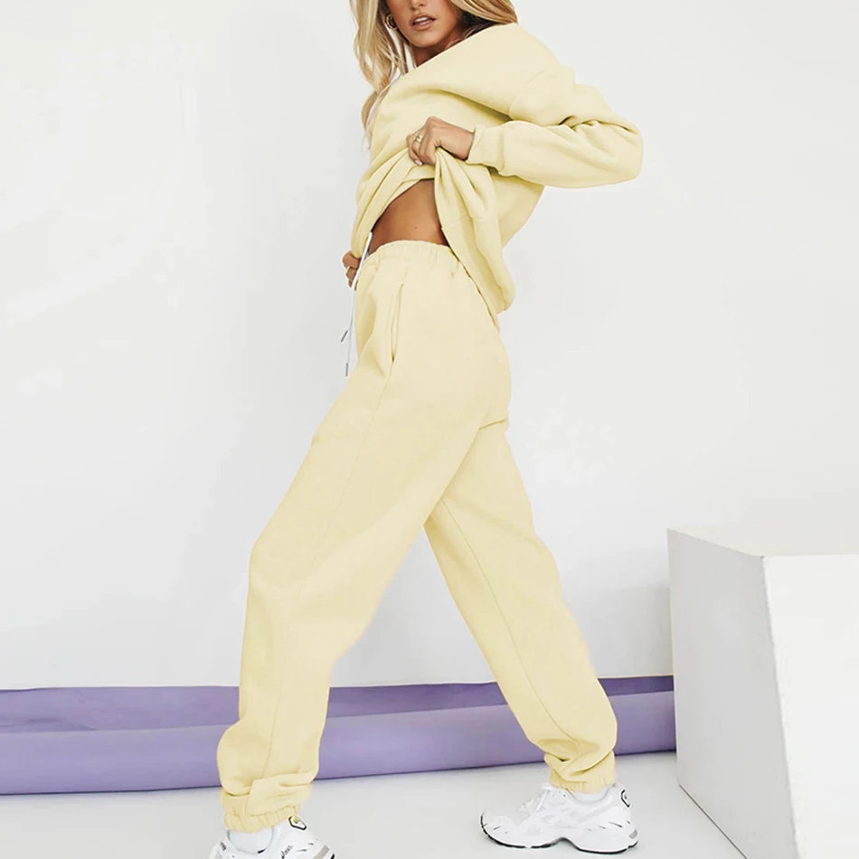 Fashion Casual Loose Fleece Sportswear 2 Two-Piece Set 2020 Winter New Women'S Pullover Sweatshirt + Pants Solid Color Suit
Fashion Casual Loose Fleece Sportswear 2 Two-Piece Set 2020 Winter New Women'S Pullover Sweatshirt + Pants Solid Color Suit