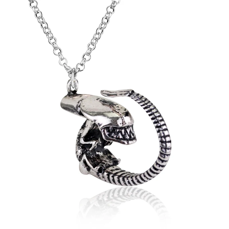 Movie Alien Necklace Predator AVP Alien Lavae Pendant Necklace Antique Silvery Prometheus Pendant Jewelry For Men Cool Gifts
Movie Alien Necklace Predator AVP Alien Lavae Pendant Necklace Antique Silvery Prometheus Pendant Jewelry For Men Cool Gifts