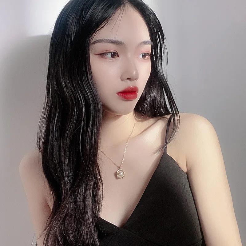 New rx fashion personality versatile high-end jewelry web celebrity pearl pendant light luxury niche titanium steel necklace
New rx fashion personality versatile high-end jewelry web celebrity pearl pendant light luxury niche titanium steel necklace