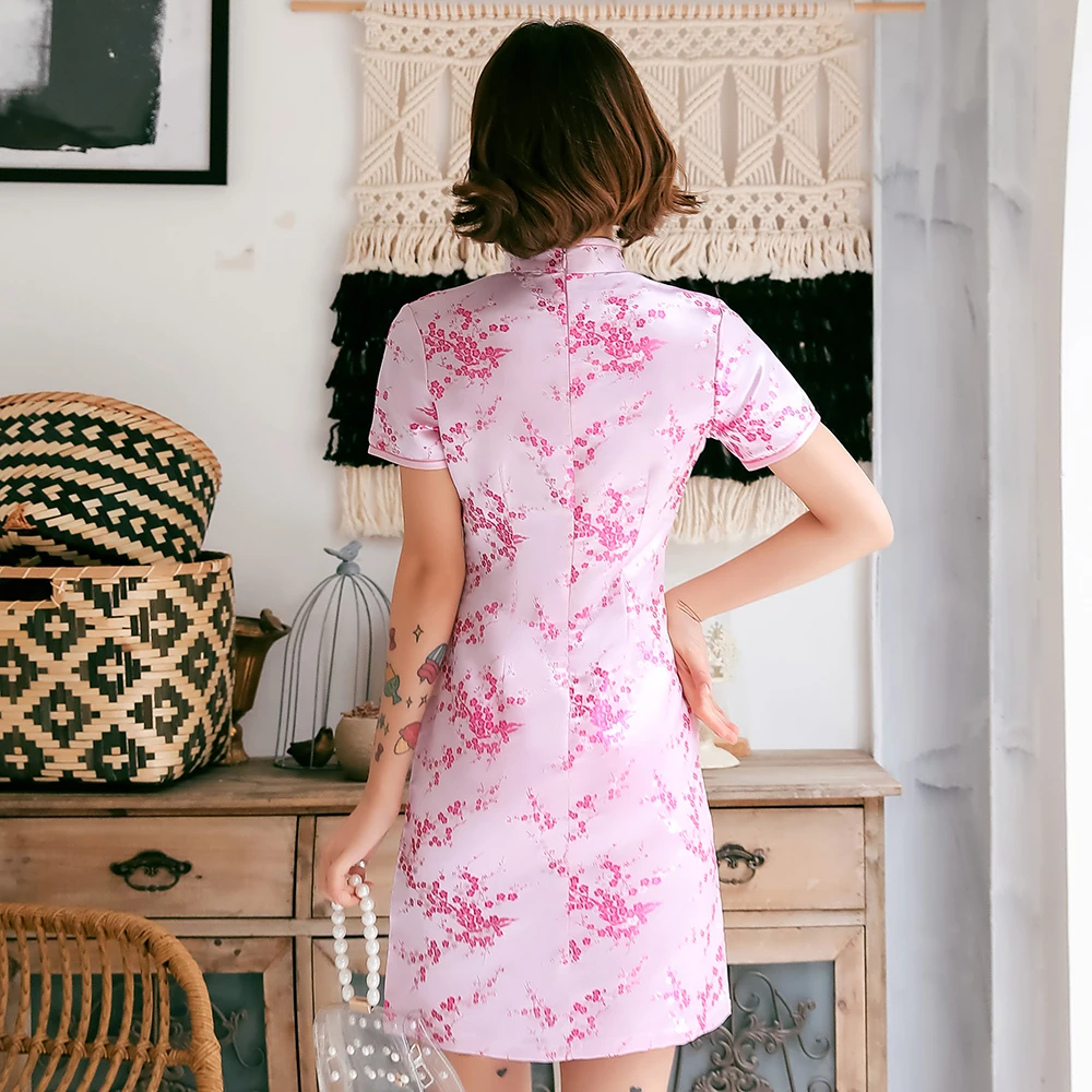 Classic Mandarin Collar Short Cheongsam Sexy Novelty Satin Chinese Dress Vestidso Knit Flower Light Blue Short Sleeve Qipao
Classic Mandarin Collar Short Cheongsam Sexy Novelty Satin Chinese Dress Vestidso Knit Flower Light Blue Short Sleeve Qipao