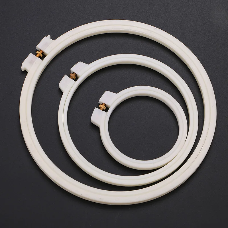 MIUSIE Plastic Frame Hoop Circle Embroidery Round Machine For Cross Stitch Hand DIY Household Craft Sewing Need work Tool
MIUSIE Plastic Frame Hoop Circle Embroidery Round Machine For Cross Stitch Hand DIY Household Craft Sewing Need work Tool