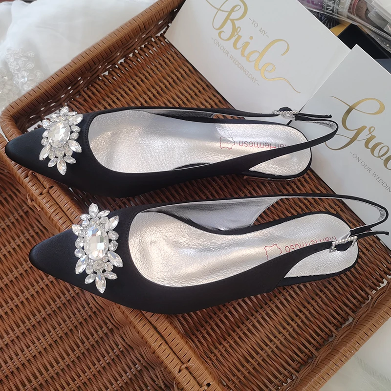 MarHermoso Black Women's Flats Satin Pointed Daily Working Shoes Crystal Wedding Sandals Fashion Slingback
MarHermoso Black Women's Flats Satin Pointed Daily Working Shoes Crystal Wedding Sandals Fashion Slingback