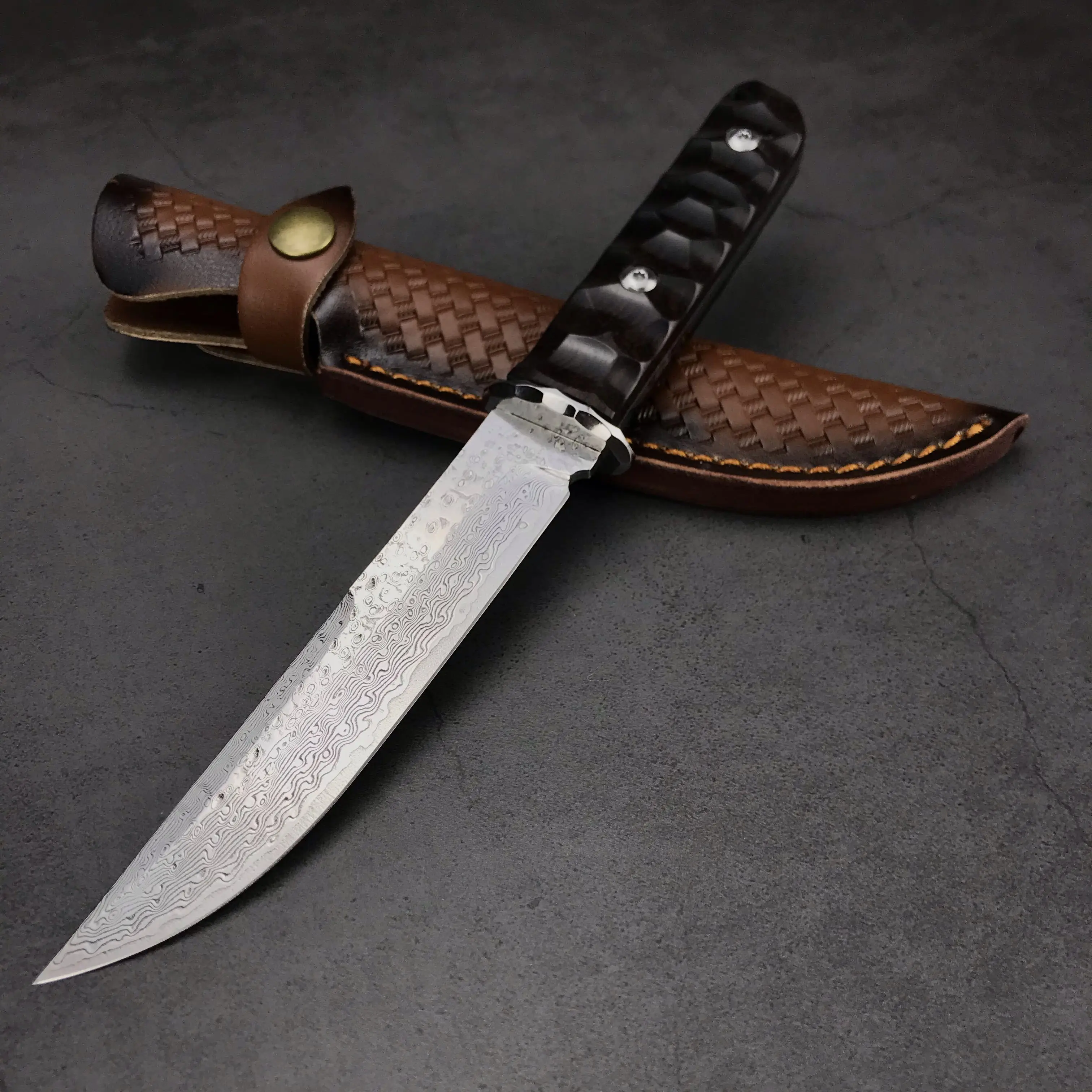 Damascus Steel Hunting Knife Tactical Straight Knife Outdoor Camping Fishing Damascus Knife Ebony Handle BBQ Tools Gift Box
Damascus Steel Hunting Knife Tactical Straight Knife Outdoor Camping Fishing Damascus Knife Ebony Handle BBQ Tools Gift Box