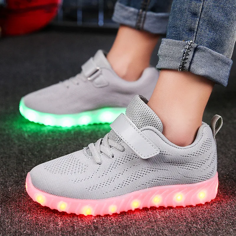 Uncle Jerry Child Summer Shoes light up shoes for Boys and Girls LED Sneakers USB Rechargeable Breathable Children Casual Shoes
Uncle Jerry Child Summer Shoes light up shoes for Boys and Girls LED Sneakers USB Rechargeable Breathable Children Casual Shoes