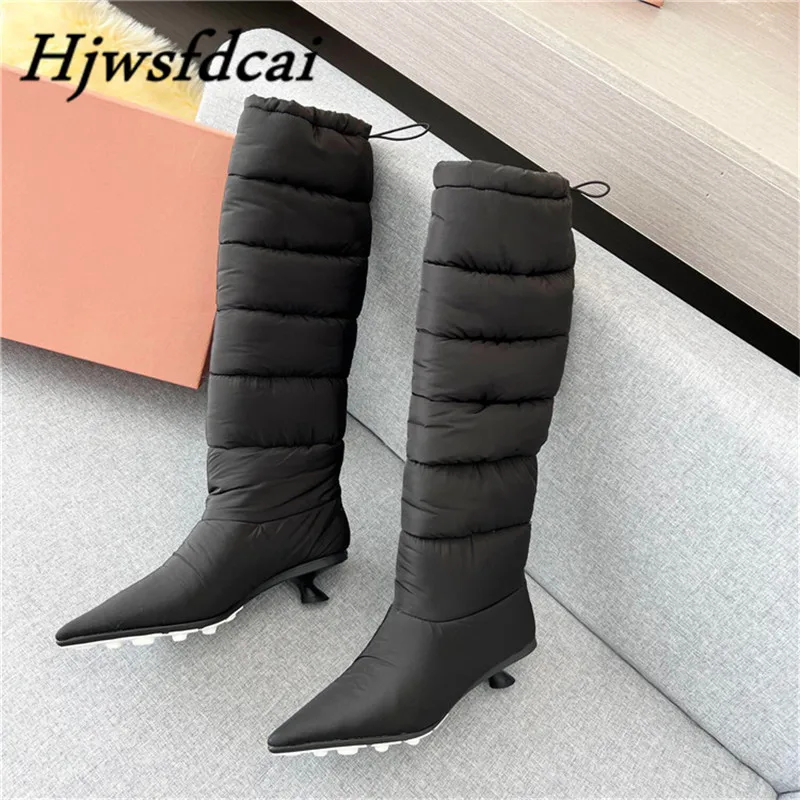 Зимние новые утолщенные сапоги Hjwsfdcai До Колена Для Женщин, пикантные брендовые сапоги с острым носком и котятами на каблуке, модные длинные ...
Зимние новые утолщенные сапоги Hjwsfdcai До Колена Для Женщин, пикантные брендовые сапоги с острым носком и котятами на каблуке, модные длинные ...