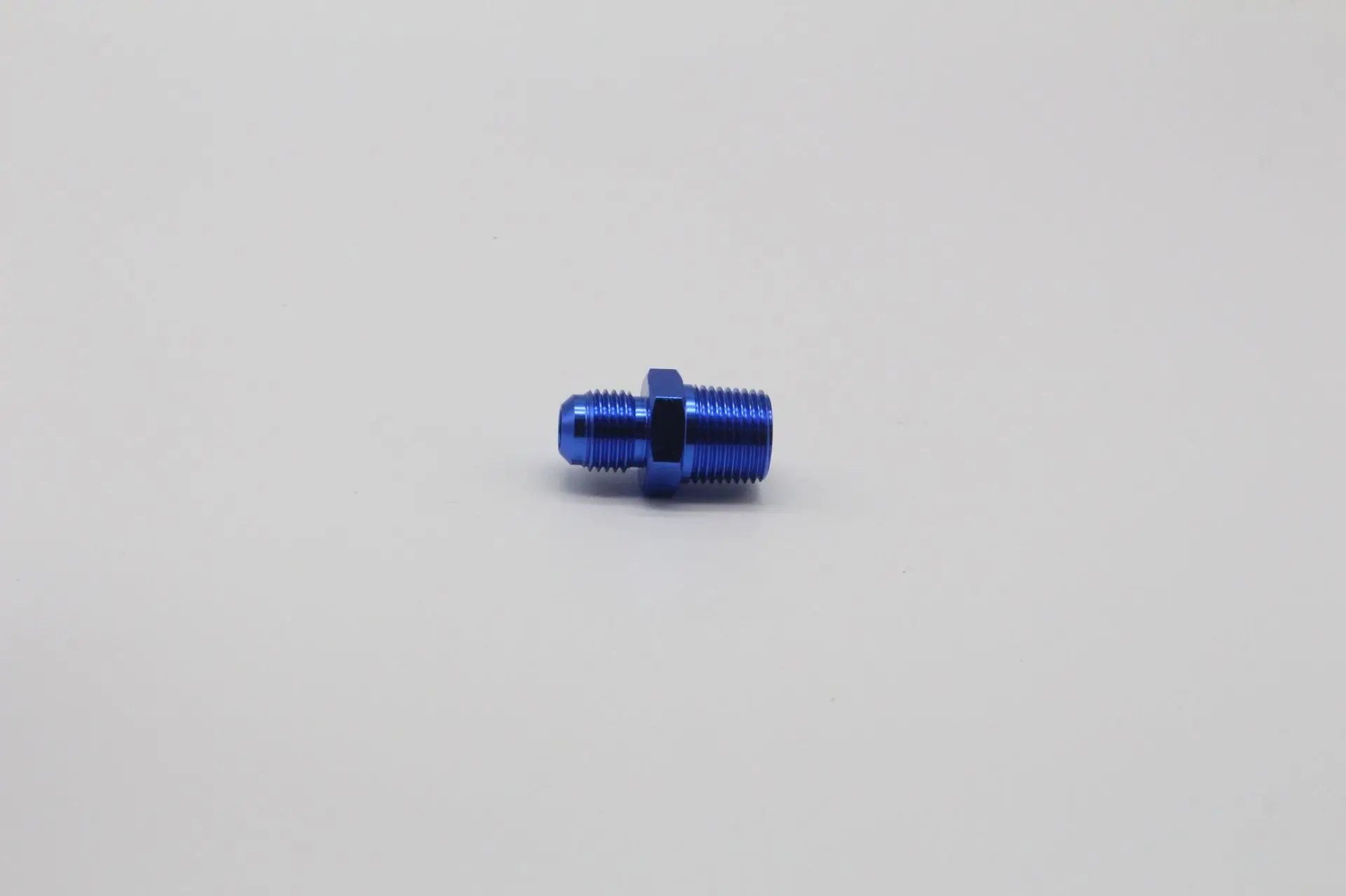 Automobile refitting oil handle oil circuit reducer screw adapter oil cooling pipe external wire connection adapter an4-1 / 8
Automobile refitting oil handle oil circuit reducer screw adapter oil cooling pipe external wire connection adapter an4-1 / 8
