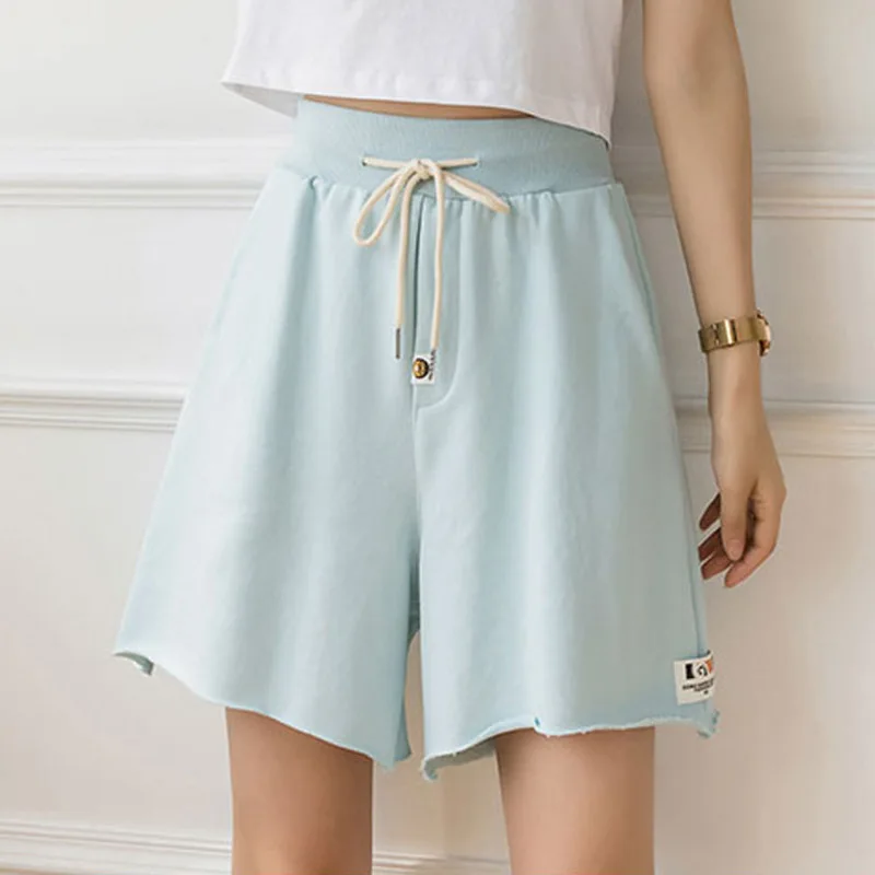 4 Colors Korean Casual Straight Loose Wide Leg Women's Shorts High Waist Bandage Summer Sorts Shorts Women Pants 2021
4 Colors Korean Casual Straight Loose Wide Leg Women's Shorts High Waist Bandage Summer Sorts Shorts Women Pants 2021