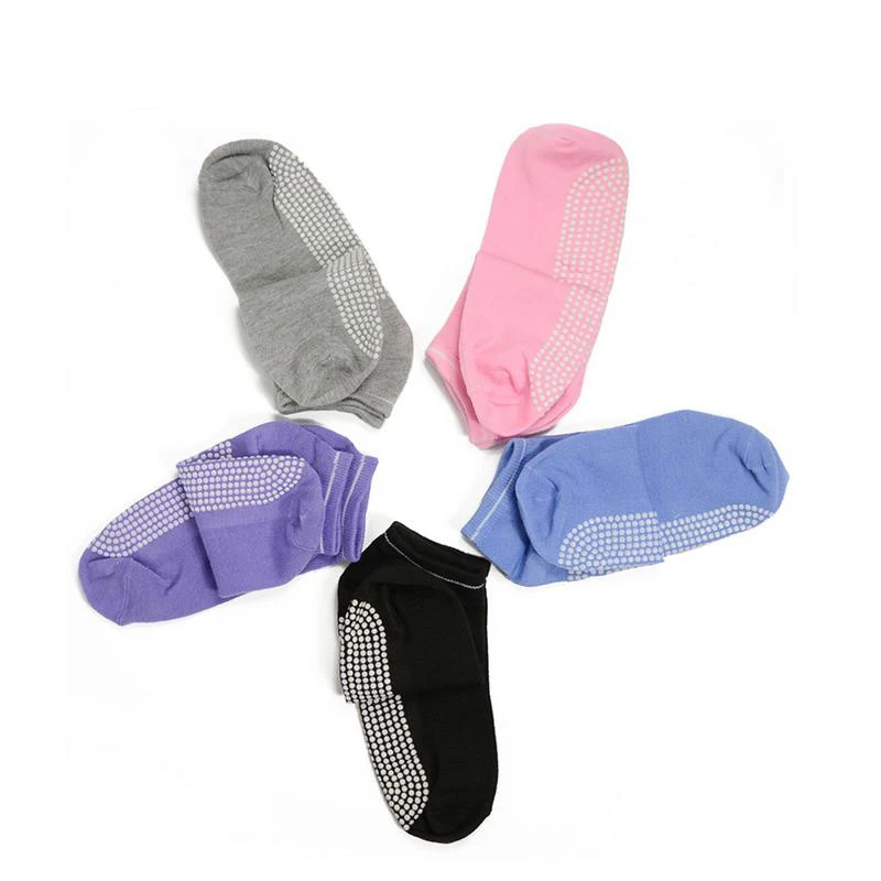 Professional Non-slip Yoga Socks Unisex Silicone Gym Pilates Ballet Socks Cotton Breathable Elasticity Fitness Sport Socks
Professional Non-slip Yoga Socks Unisex Silicone Gym Pilates Ballet Socks Cotton Breathable Elasticity Fitness Sport Socks
