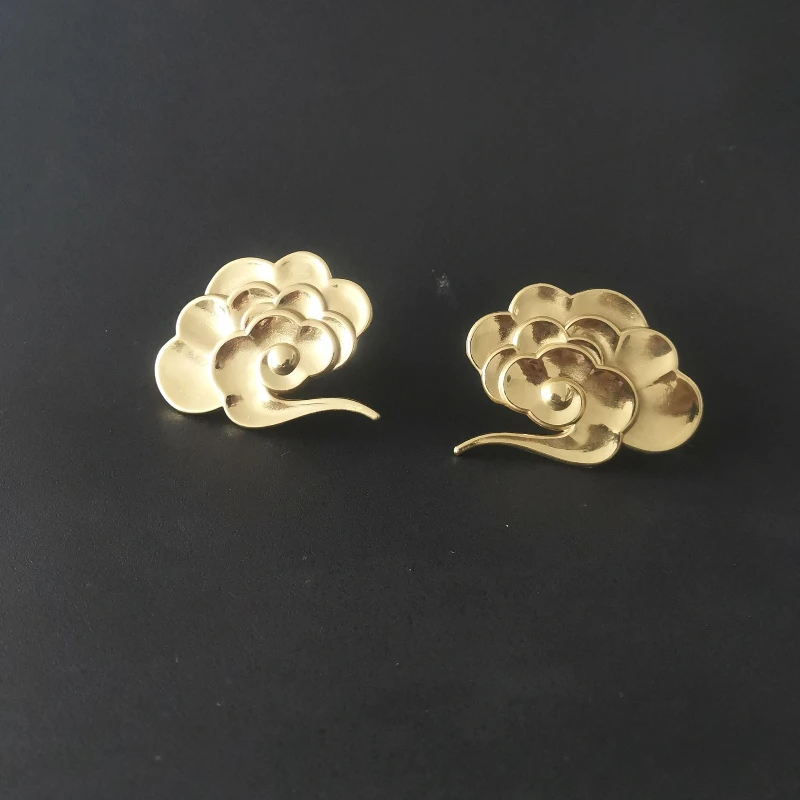 Bonjean Solid Brass Lucky Cloud Drawer Door Wardrobe Locker Handle Light Luxury Gold Furniture Knob Handles
Bonjean Solid Brass Lucky Cloud Drawer Door Wardrobe Locker Handle Light Luxury Gold Furniture Knob Handles