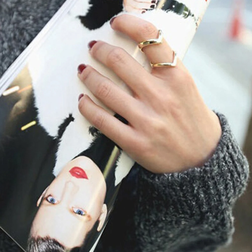 2021 Fashion Gold Rings For Women Double V Shape Double-deck Finger Ring For Men Silvery Plated Rings Women Jewelry Wedding Ring
2021 Fashion Gold Rings For Women Double V Shape Double-deck Finger Ring For Men Silvery Plated Rings Women Jewelry Wedding Ring