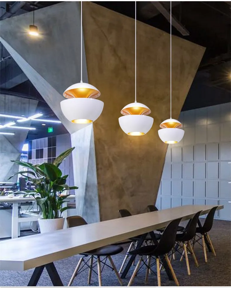 Nordic modern simple creative bar light Apple chandelier personalized restaurant art iron indoor round internet cafe lamps
Nordic modern simple creative bar light Apple chandelier personalized restaurant art iron indoor round internet cafe lamps