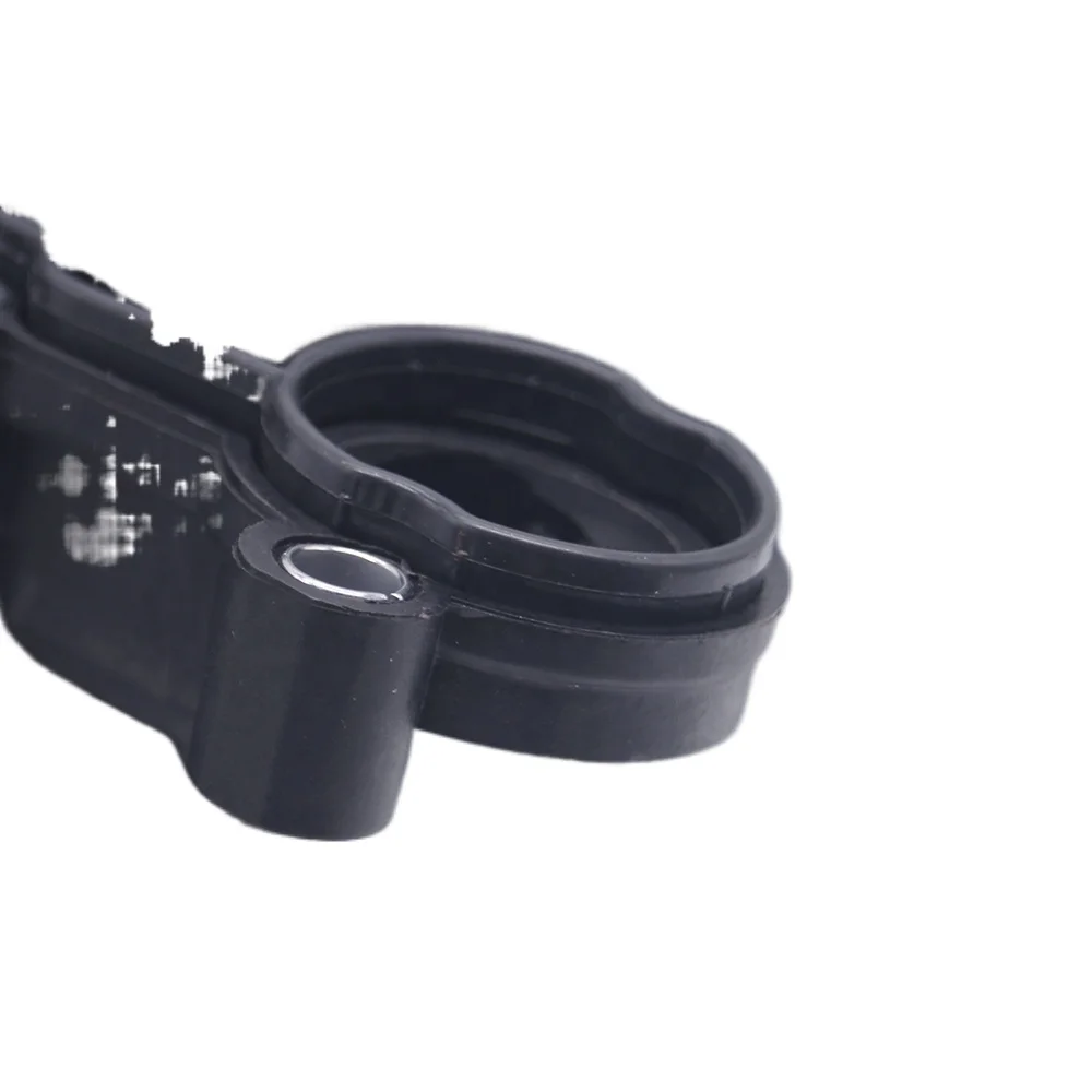 Engine Crankcase Vent Valve Oil Separator for Audi A6 A7 S4 06E103547AC 06e103547ab
Engine Crankcase Vent Valve Oil Separator for Audi A6 A7 S4 06E103547AC 06e103547ab