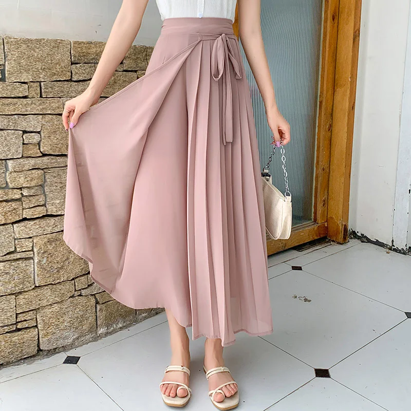 High-Waist Lace-Up Wide-leg Pants Women Drape All-Match Slimming 2022 New Korean Version Loose Casual Nine-Point Pant Skirt
High-Waist Lace-Up Wide-leg Pants Women Drape All-Match Slimming 2022 New Korean Version Loose Casual Nine-Point Pant Skirt