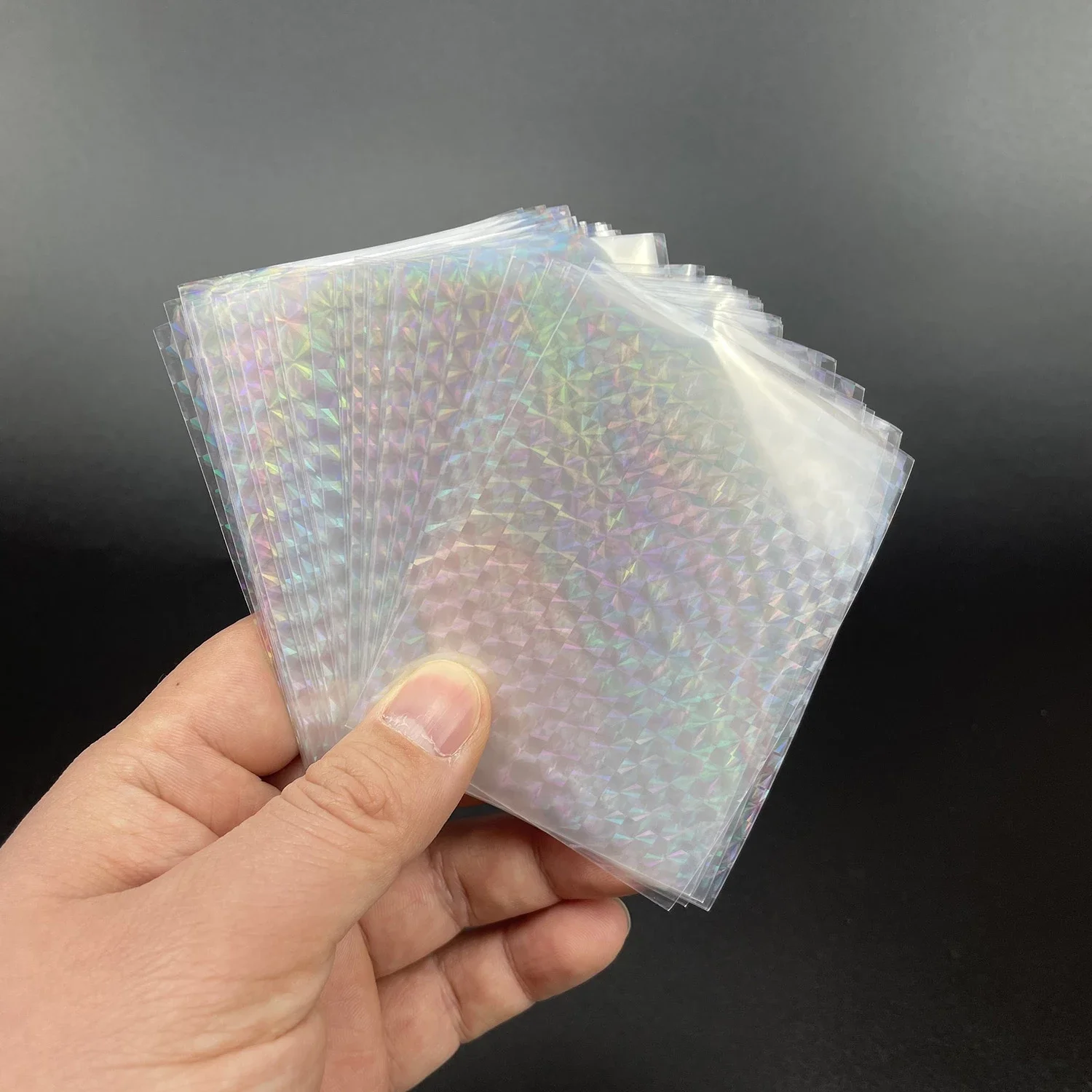 

200PCS/Lot Laser Card Sleeves 61x88mm/ 65x90mm Grid Master Flashing Card Film Card Protector for MTG YGO VG PTCG Card Cover