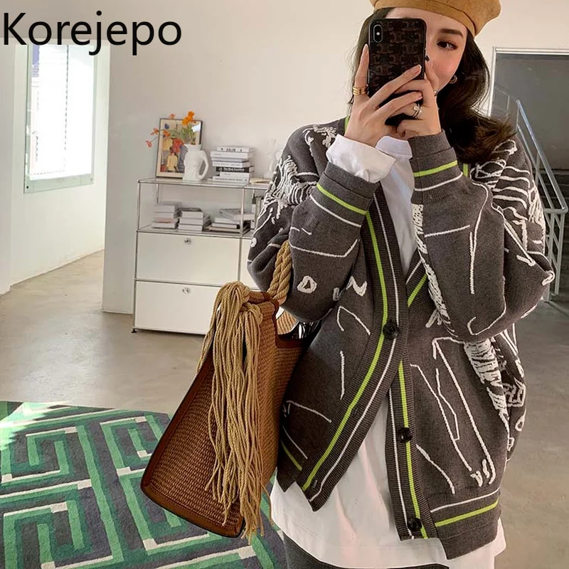 Женский вязаный кардиган кореjepo, Осень-зима 2021, новый корейский Шикарный ретро свитер с V-образным вырезом и длинным рукавом, Свободное паль...
Женский вязаный кардиган кореjepo, Осень-зима 2021, новый корейский Шикарный ретро свитер с V-образным вырезом и длинным рукавом, Свободное паль...