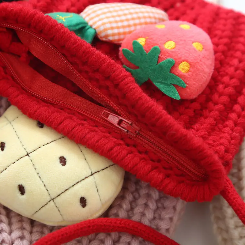 Lovely Children's Strawberry Crossbody Bag Girls' Woolen Knitted Mini Coin Purse Baby Cute Accessories Shoulder Bag Small Wallet
Lovely Children's Strawberry Crossbody Bag Girls' Woolen Knitted Mini Coin Purse Baby Cute Accessories Shoulder Bag Small Wallet