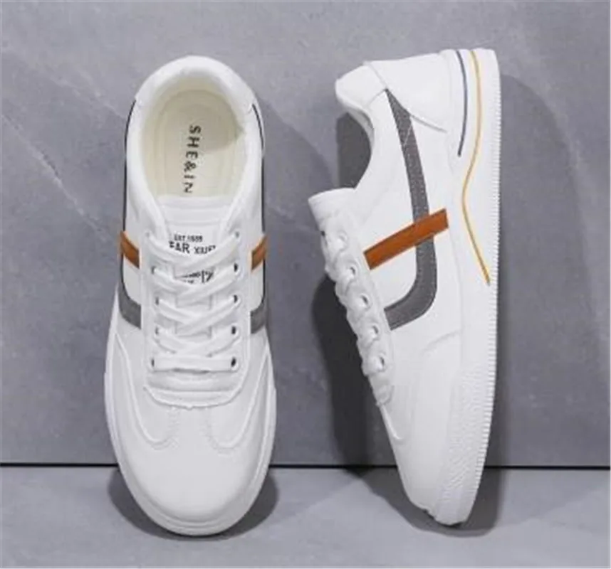 Lightweight Men Running Shoes Training 2021 men's Outdoor Breathable Sports Rubber
Lightweight Men Running Shoes Training 2021 men's Outdoor Breathable Sports Rubber