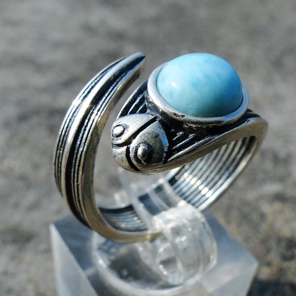 

High Quality Charms Antique Design 925 Sterling Silver Adjustable Insect Ring Jewelry Natural Larimar Rings