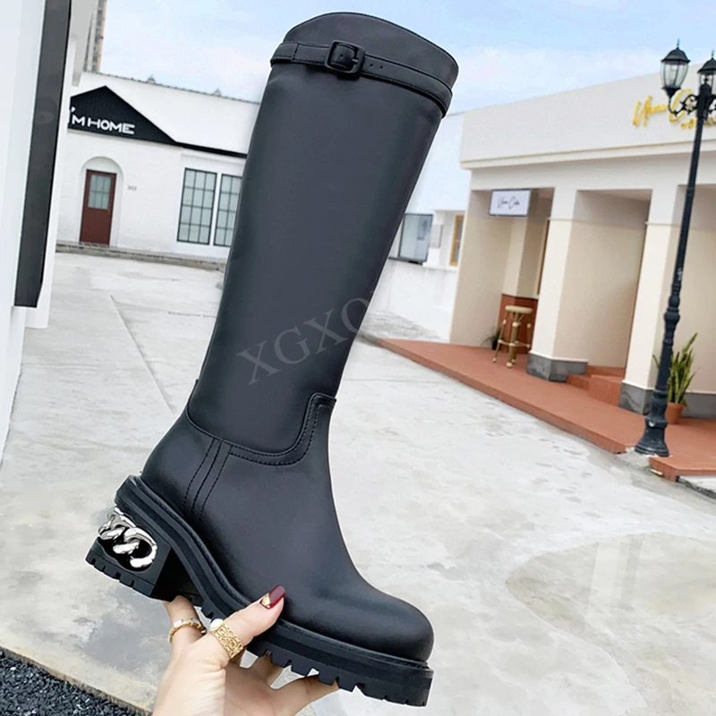 Luxury Brand Knee-High Boots Women Genuine Leather Chain Decor High Heel Long Boots Side Zip Autumn Winter Women Motorcycle Boot
Luxury Brand Knee-High Boots Women Genuine Leather Chain Decor High Heel Long Boots Side Zip Autumn Winter Women Motorcycle Boot