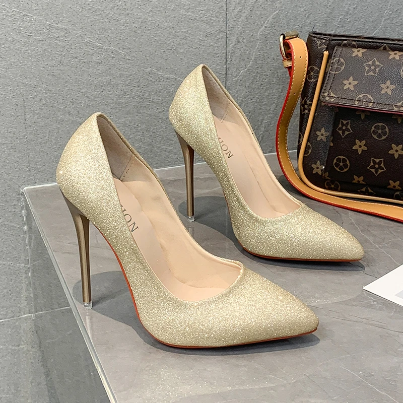 Женские вечерние туфли-лодочки, золотистые туфли-лодочки на тонком каблуке, с острым носком, весна-осень 2021 
Женские вечерние туфли-лодочки, золотистые туфли-лодочки на тонком каблуке, с острым носком, весна-осень 2021