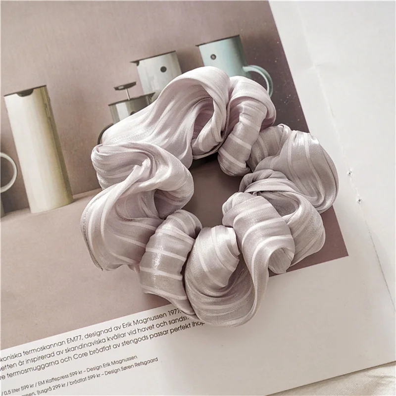 2021 New Pure Color Striped Hair Accessories Silky Satin Scrunchies Elastic Rubber Hair Bands Twist Fabric Hair Ring Headwear
2021 New Pure Color Striped Hair Accessories Silky Satin Scrunchies Elastic Rubber Hair Bands Twist Fabric Hair Ring Headwear