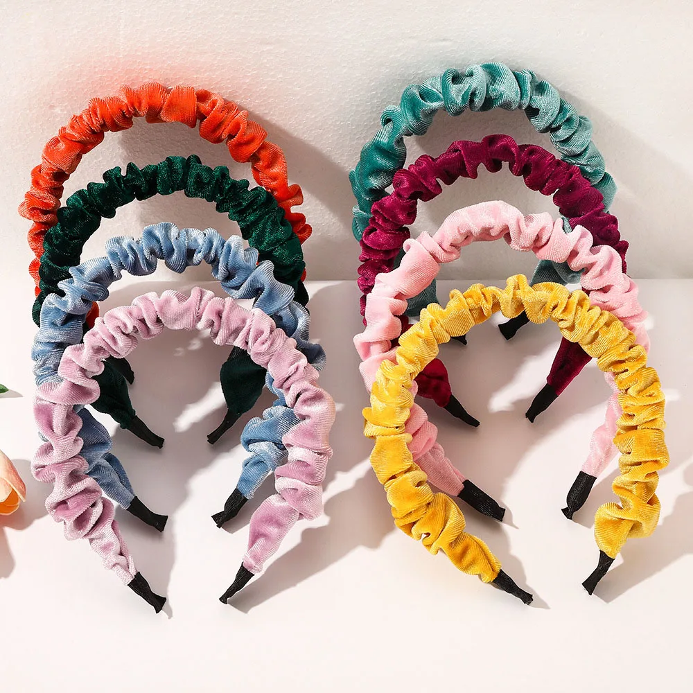 Autumn Winter Solid Fleece Folded Hairband Wide Side Washing Face Headband Korean Pressing Hair Band Hair Hoop Hair Accessories
Autumn Winter Solid Fleece Folded Hairband Wide Side Washing Face Headband Korean Pressing Hair Band Hair Hoop Hair Accessories