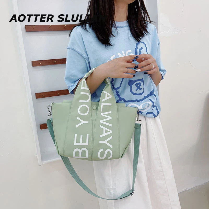 Trend Letter Brand Design Crossbody Shoulder Bags Large Shopping Handbag Women Casual Travel Big Shopping Pouch Female Tote Bag
Trend Letter Brand Design Crossbody Shoulder Bags Large Shopping Handbag Women Casual Travel Big Shopping Pouch Female Tote Bag
