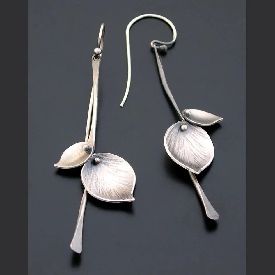 Woman's earrings boho style retro Thai silver simple tree leaf earrings holiday banquet birthday gift
Woman's earrings boho style retro Thai silver simple tree leaf earrings holiday banquet birthday gift