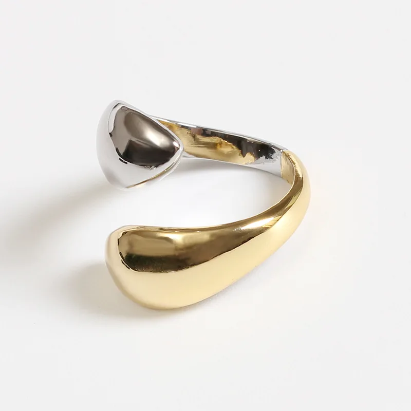 European and American fashion opening simple temperament cold wind small crowd fashion ring
European and American fashion opening simple temperament cold wind small crowd fashion ring