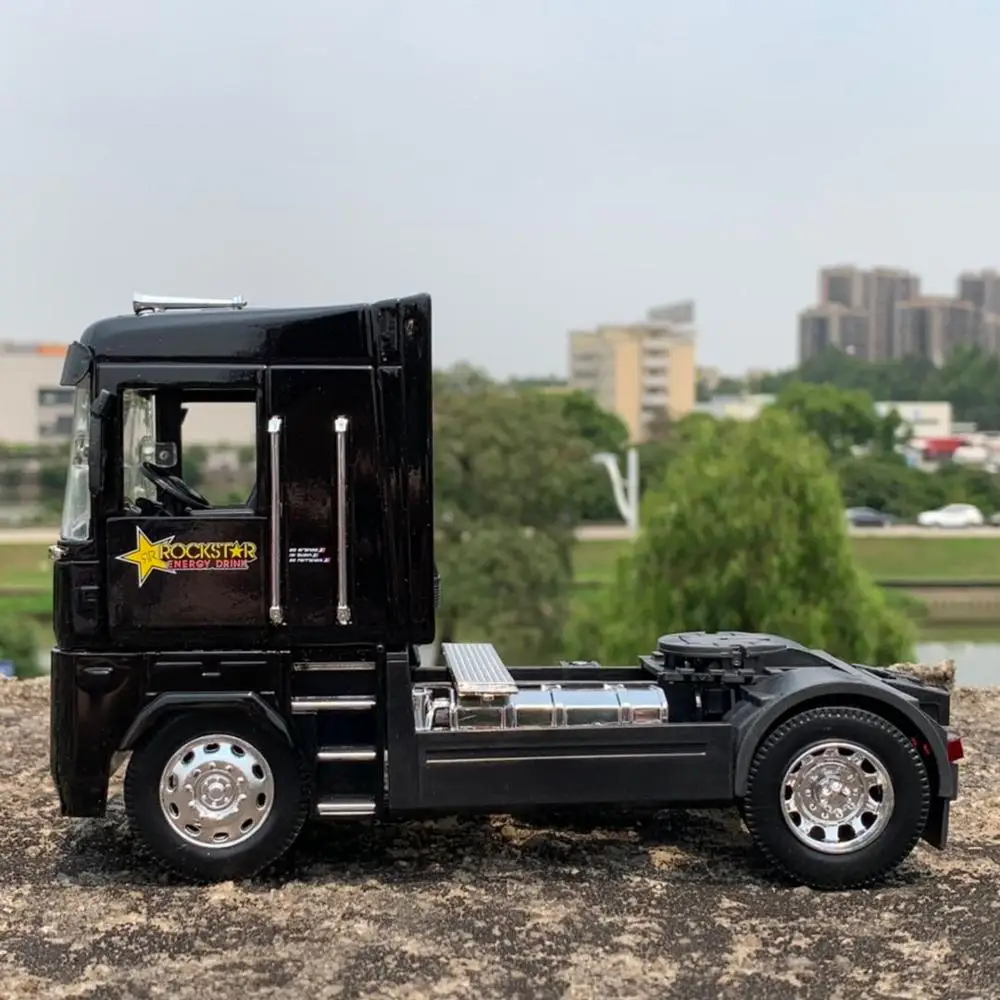 18cm 1:32 Scale Renault Trailer Head Truck Model Diecast Modification Scene Accessories Car Vehicle Display Toys Gifts Collect
18cm 1:32 Scale Renault Trailer Head Truck Model Diecast Modification Scene Accessories Car Vehicle Display Toys Gifts Collect