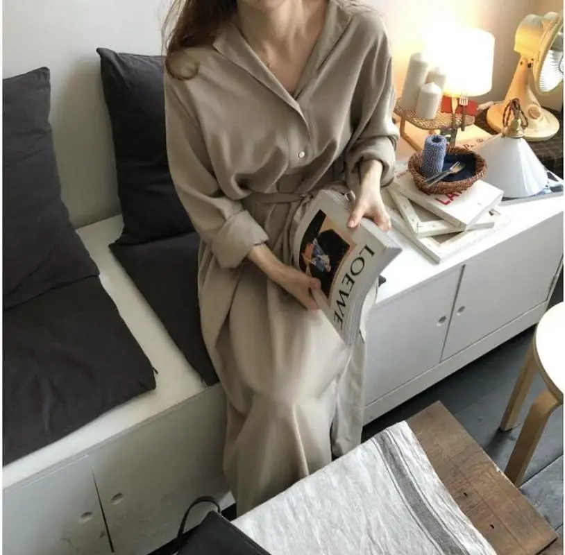 2020 spring summer women blouses casual loose long shirts lady tops blusas fashion female batwing sleeve solid shirt dress CL323
2020 spring summer women blouses casual loose long shirts lady tops blusas fashion female batwing sleeve solid shirt dress CL323
