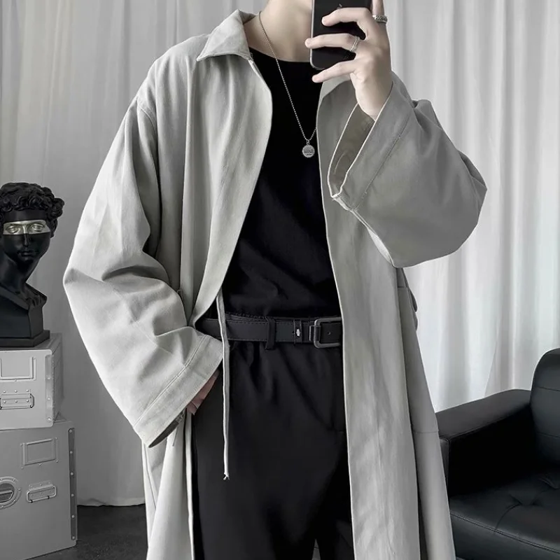 Мужской однотонный тренчкот, весенне-осенняя Свободная Повседневная ветровка, длинное пальто, Корейская куртка, пальто для мужчин
Мужской однотонный тренчкот, весенне-осенняя Свободная Повседневная ветровка, длинное пальто, Корейская куртка, пальто для мужчин