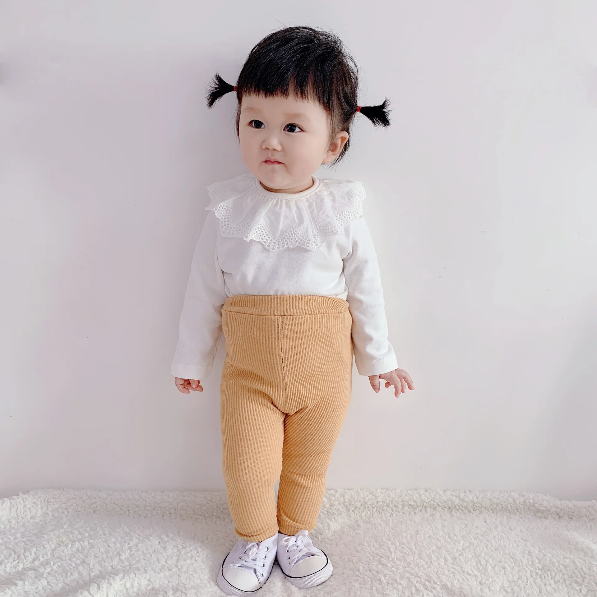 Baby Autumn Winter Leggings Elastic Waist Pants Children Soft Comfortable Trousers Kid Solid Color Girls Boy Casual Clothes 2020
Baby Autumn Winter Leggings Elastic Waist Pants Children Soft Comfortable Trousers Kid Solid Color Girls Boy Casual Clothes 2020
