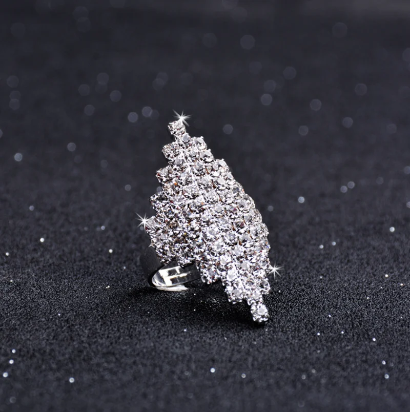 Simple Full Diamond Diamond Ring Wedding Bridal Opening Ring Accessories Attending Party Jewelry
Simple Full Diamond Diamond Ring Wedding Bridal Opening Ring Accessories Attending Party Jewelry