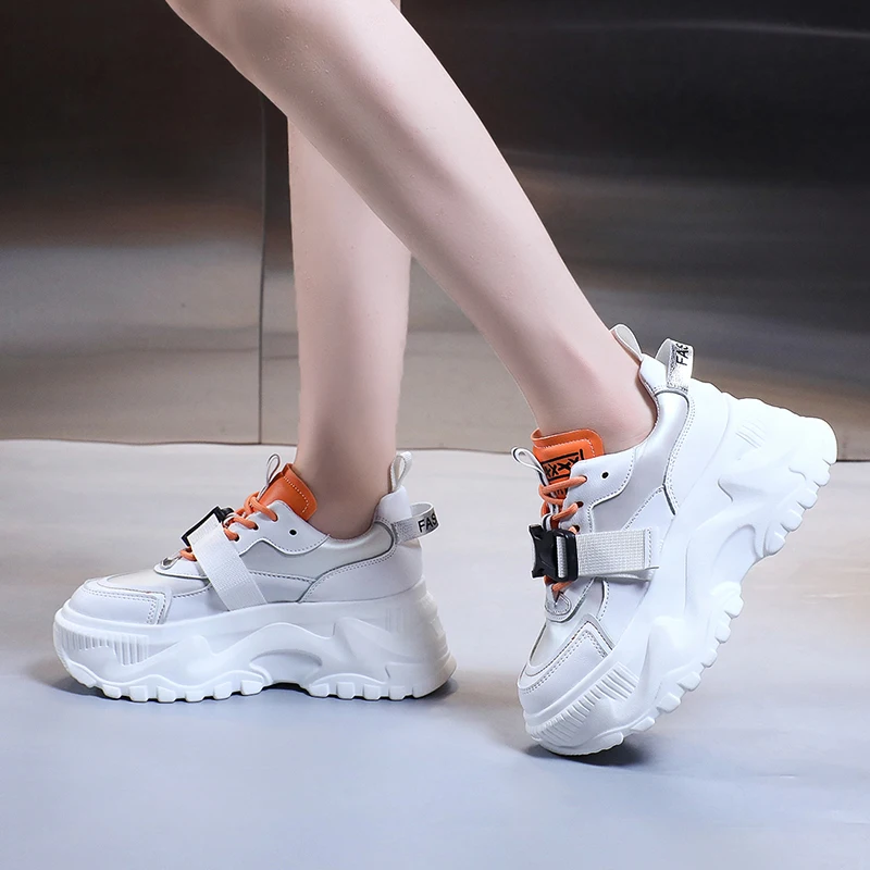 Fashion Buckle Sneakers Women Chunky Sneakers Women's Platform Shoes Ladies Trainers Designer White Sneakers Zapatillas De Mujer
Fashion Buckle Sneakers Women Chunky Sneakers Women's Platform Shoes Ladies Trainers Designer White Sneakers Zapatillas De Mujer
