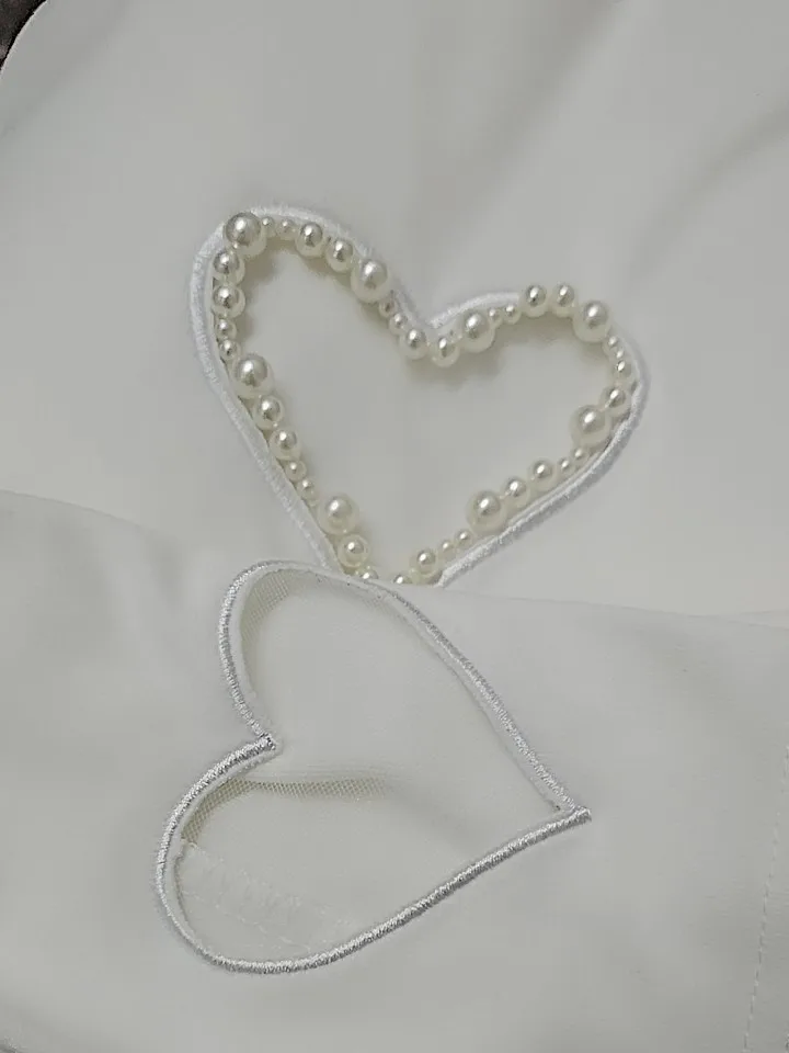 Korean Fashion Turtleneck Women T-shirts Sexy Kawaii Hollow Beaded Heart White Top Female Clothes Sweet Long Sleeve Pink T Shirt
Korean Fashion Turtleneck Women T-shirts Sexy Kawaii Hollow Beaded Heart White Top Female Clothes Sweet Long Sleeve Pink T Shirt