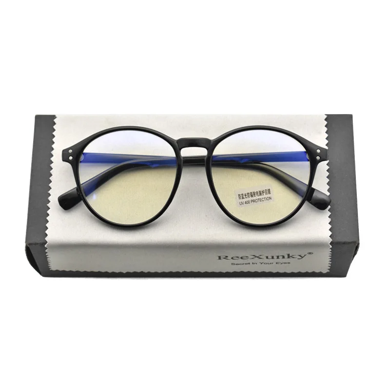 Unisex Anti Blue Rays Computer Glasses Women Vintage TR90 Round Frame Gaming Eyewear Men Anti Eyestrain Light Blocking Eyeglass
Unisex Anti Blue Rays Computer Glasses Women Vintage TR90 Round Frame Gaming Eyewear Men Anti Eyestrain Light Blocking Eyeglass