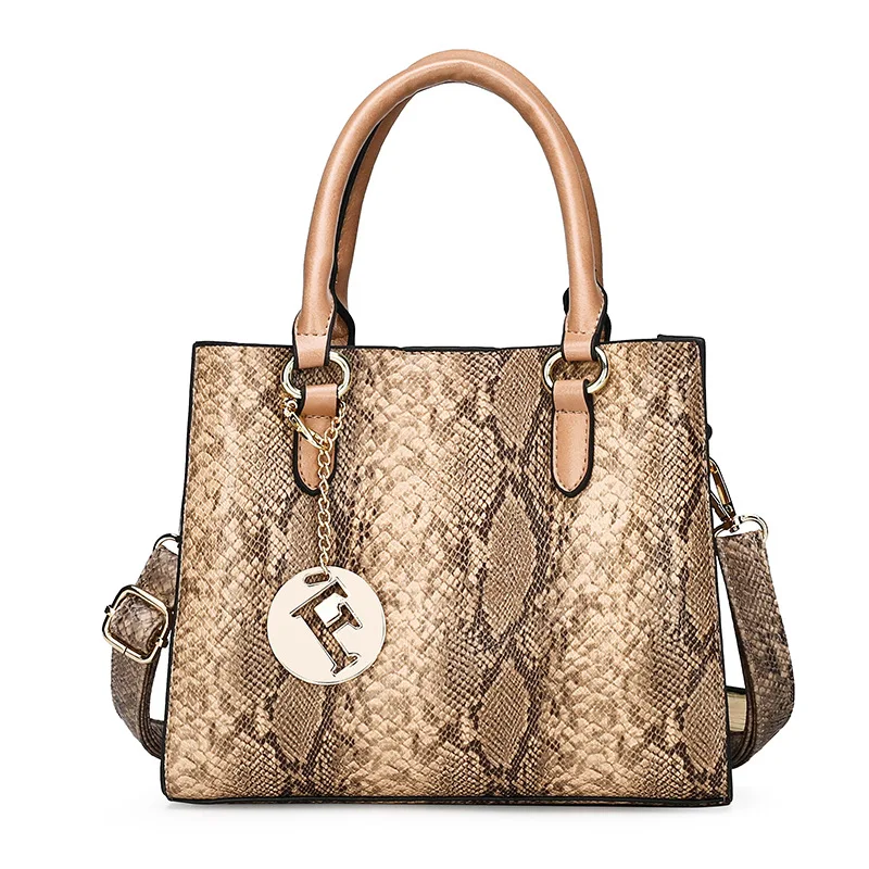 Luxury Handbags Women Bags Designer Large Capacity Tote Bag Famous Brand Leather Shoulder Crossbody Bags for Women Bolsos Mujer
Luxury Handbags Women Bags Designer Large Capacity Tote Bag Famous Brand Leather Shoulder Crossbody Bags for Women Bolsos Mujer